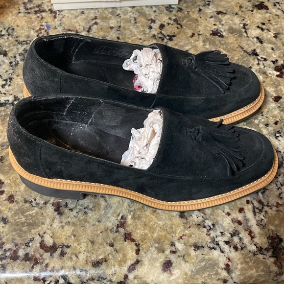 Dr.Martens suede slip on - Picture 2 of 5